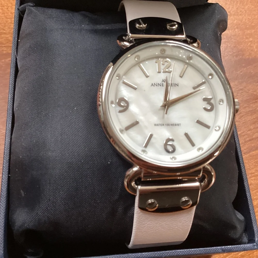 Anne Klein leather thank purchase